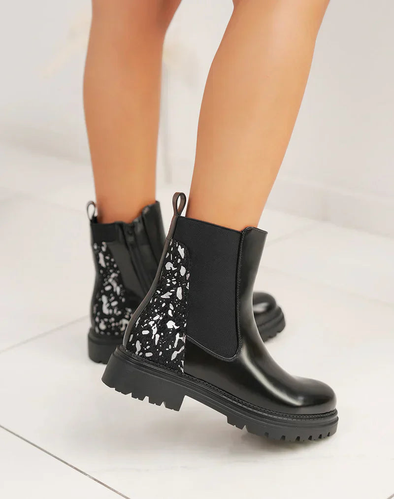 Chelsea Botas Negras - Detalle Oscuro