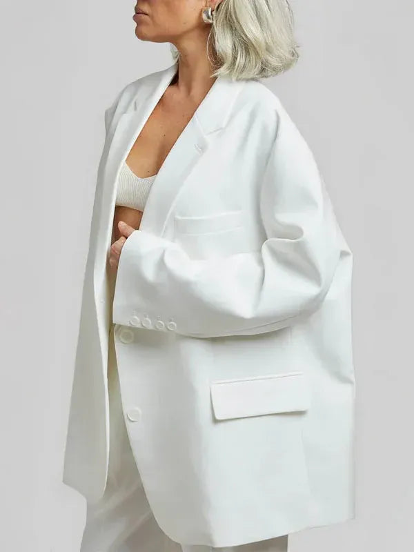 Sofia | Blazer oversize blanco de líneas limpias