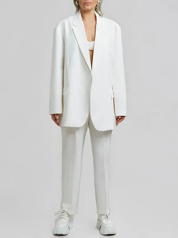 Sofia | Blazer oversize blanco de líneas limpias